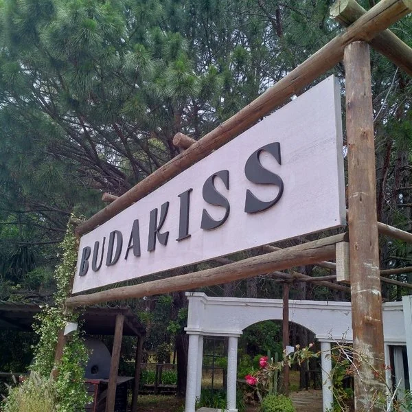 Local Budakiss en Punta Ballena